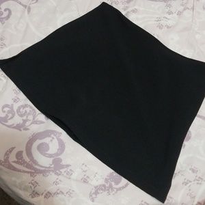 Cute black mini skirt/pant